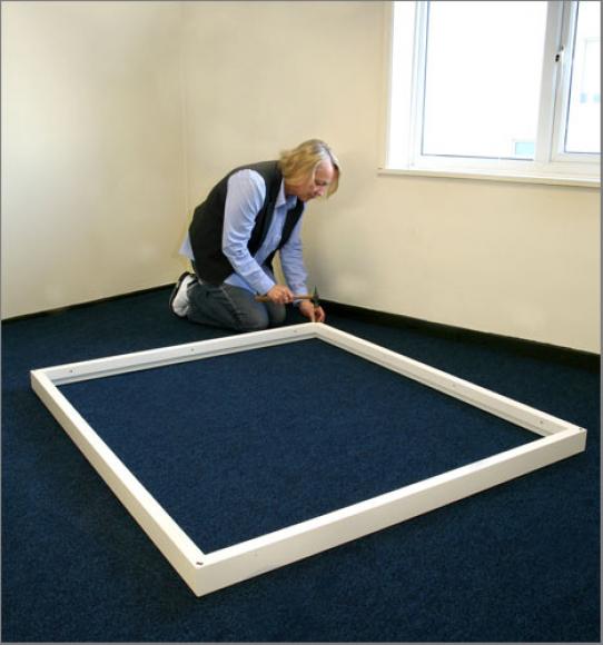 Het shutterframe monteren